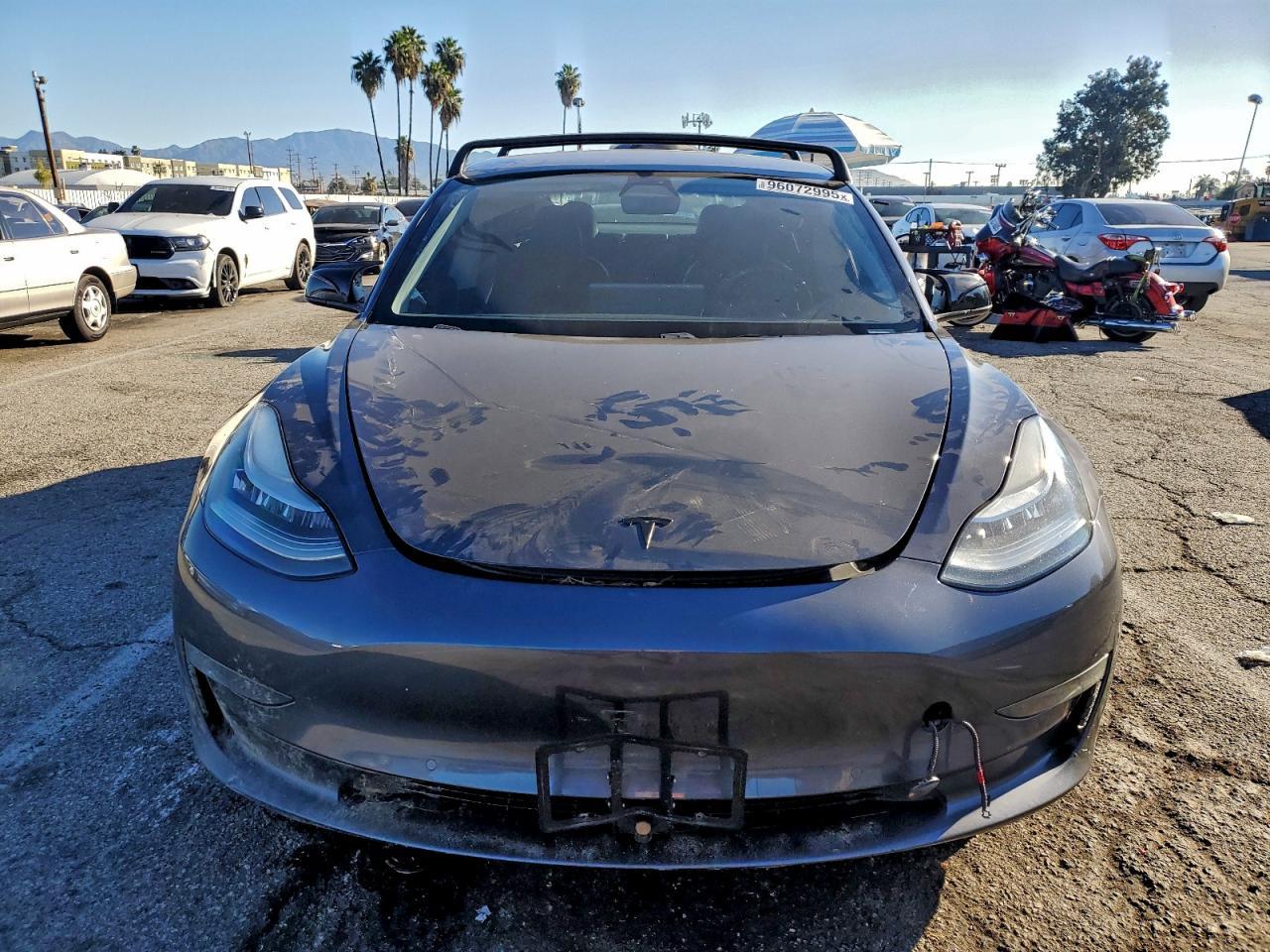 2019 Tesla Model 3 - Фото 5