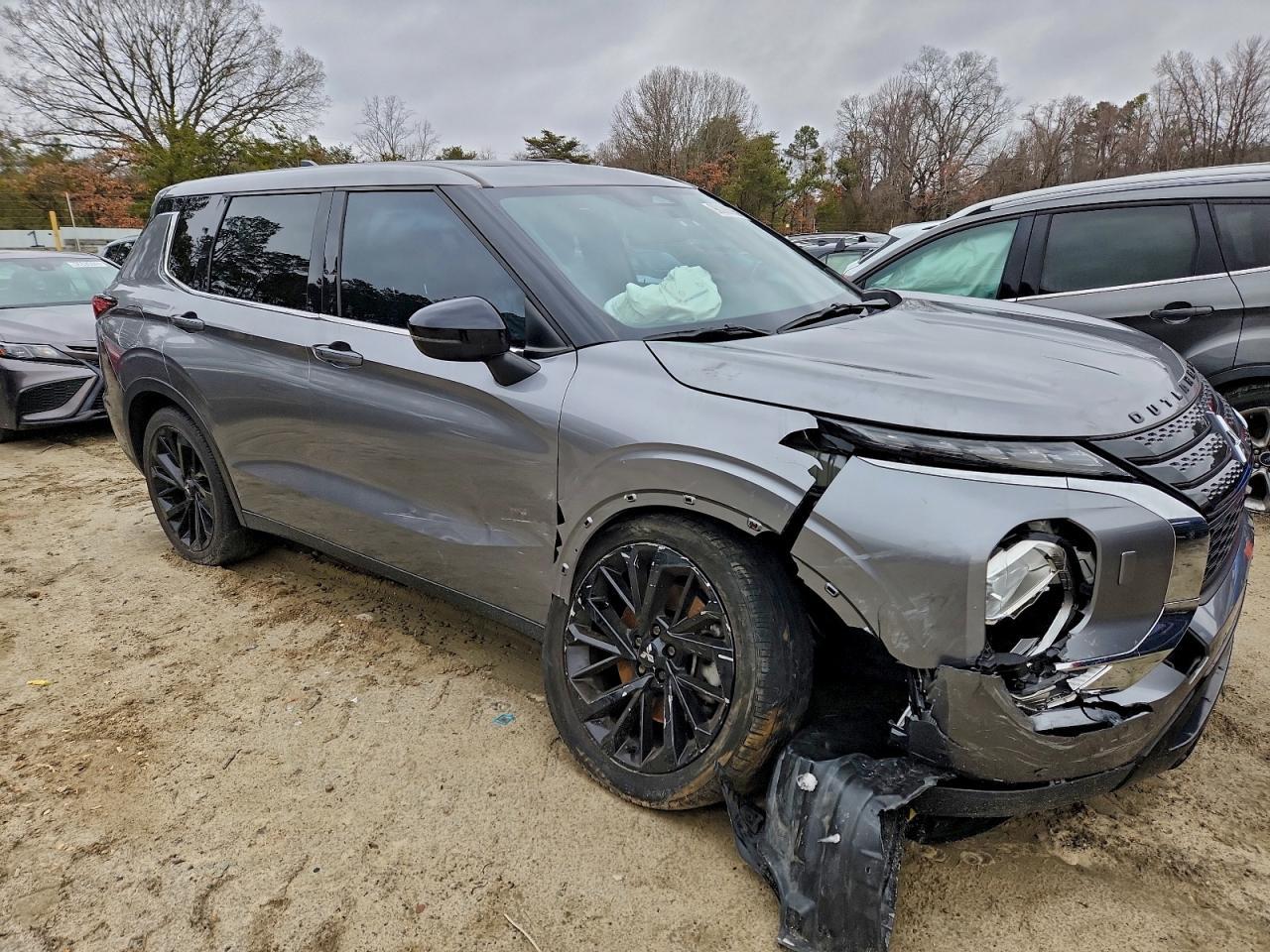 2022 Mitsubishi Outlander Se - Фото 4