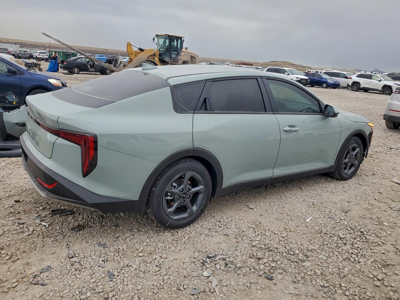 2025 Kia K4 Lxs - Фото 3