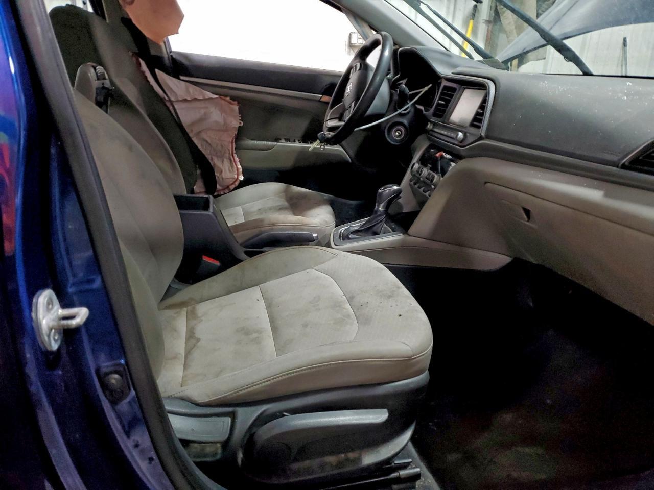 2020 Hyundai Elantra Sel - Фото 7