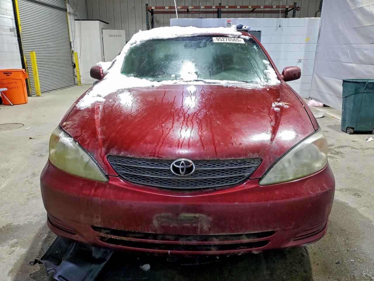 2003 Toyota Camry Le - Image 5