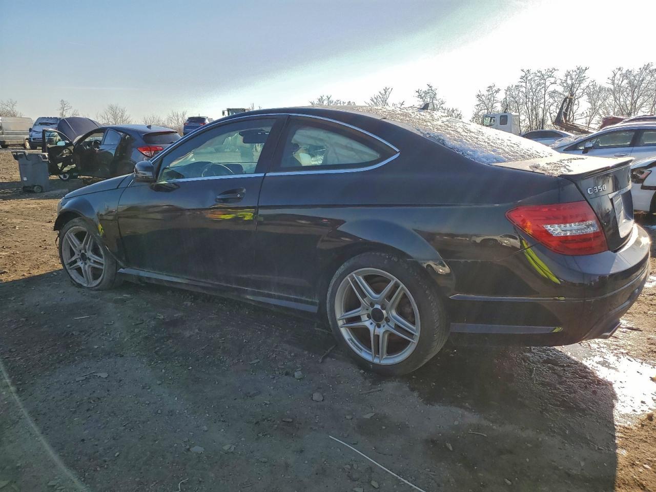2015 Mercedes-Benz C 350 4Matic - Фото 2