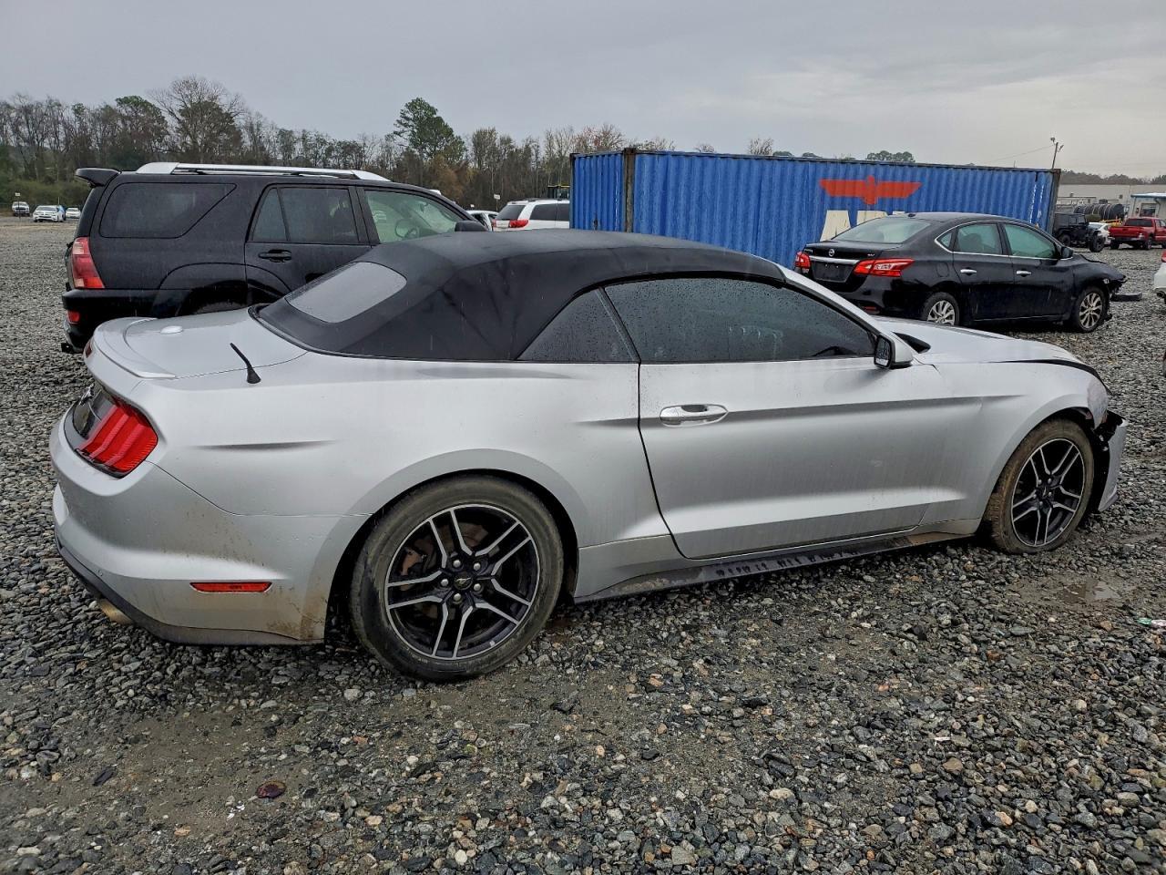 2018 Ford Mustang - Фото 3