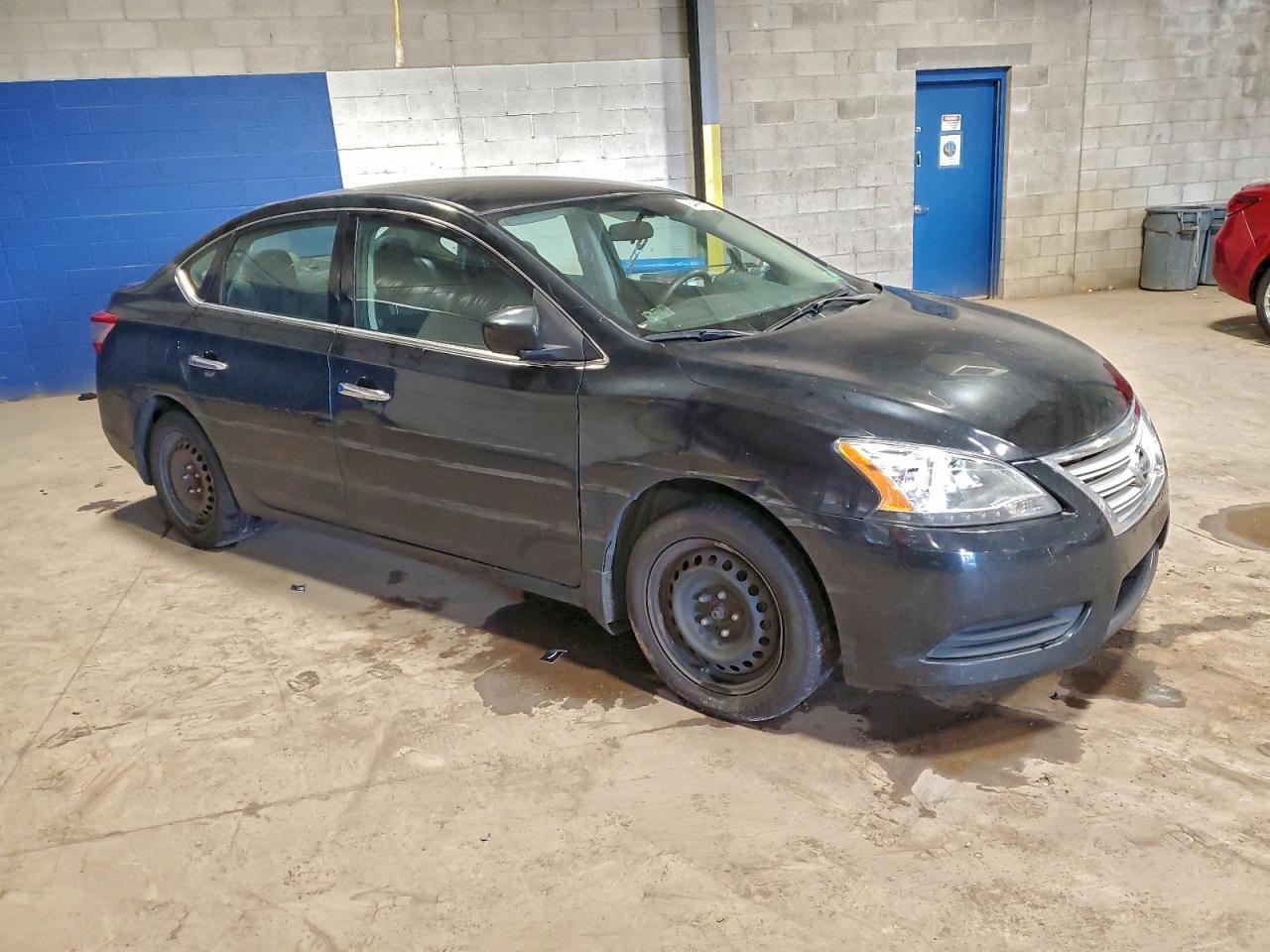 2015 Nissan Sentra S - Фото 4