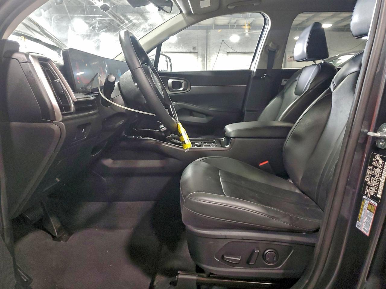2024 Kia Sorento S - Фото 7