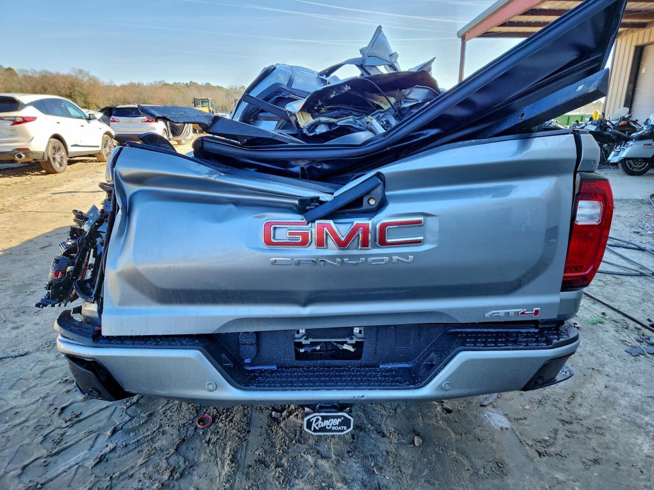 2024 GMC Canyon At4 - Image 6