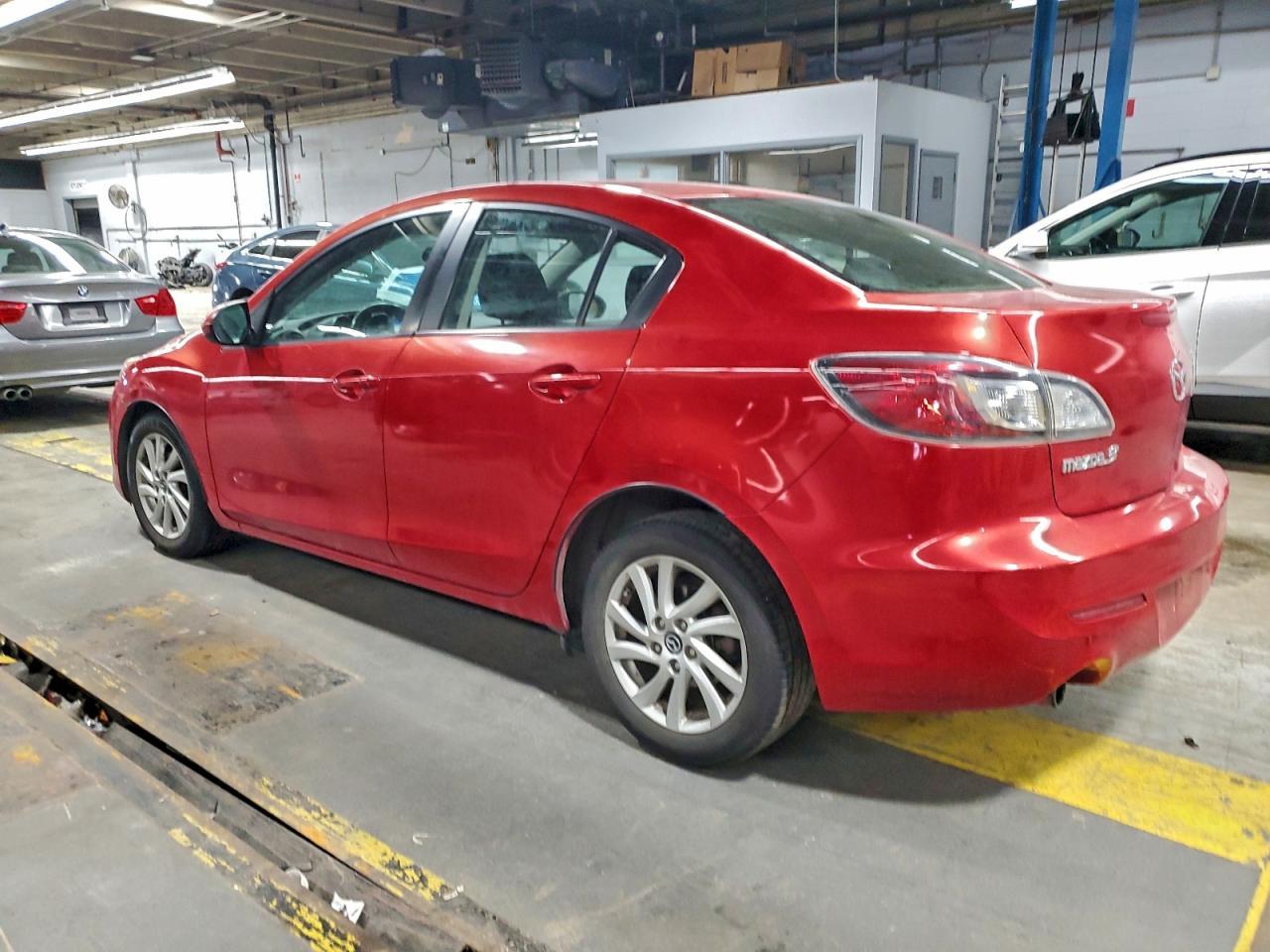 2013 Mazda 3 I - Фото 2