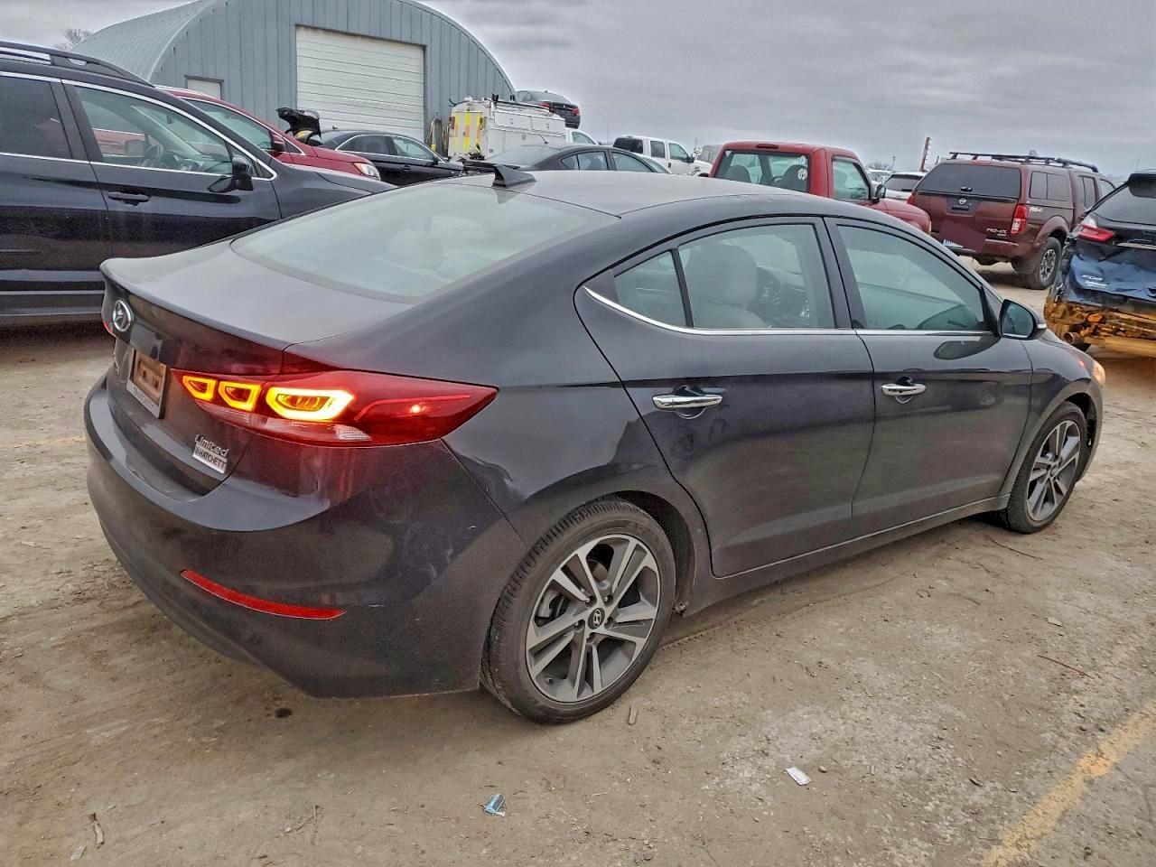 2017 Hyundai Elantra Se - Image 3