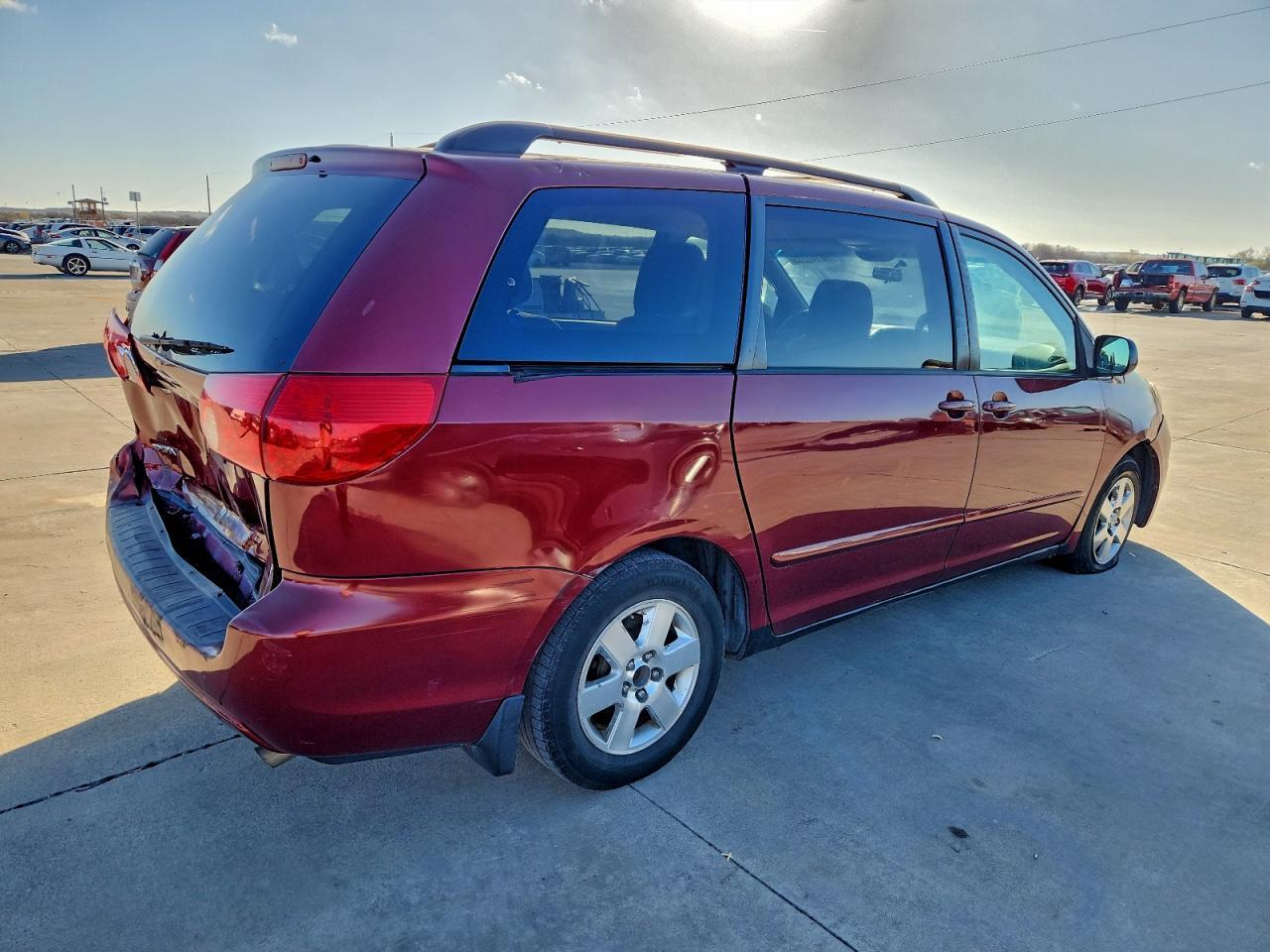2009 Toyota Sienna Ce - Фото 3