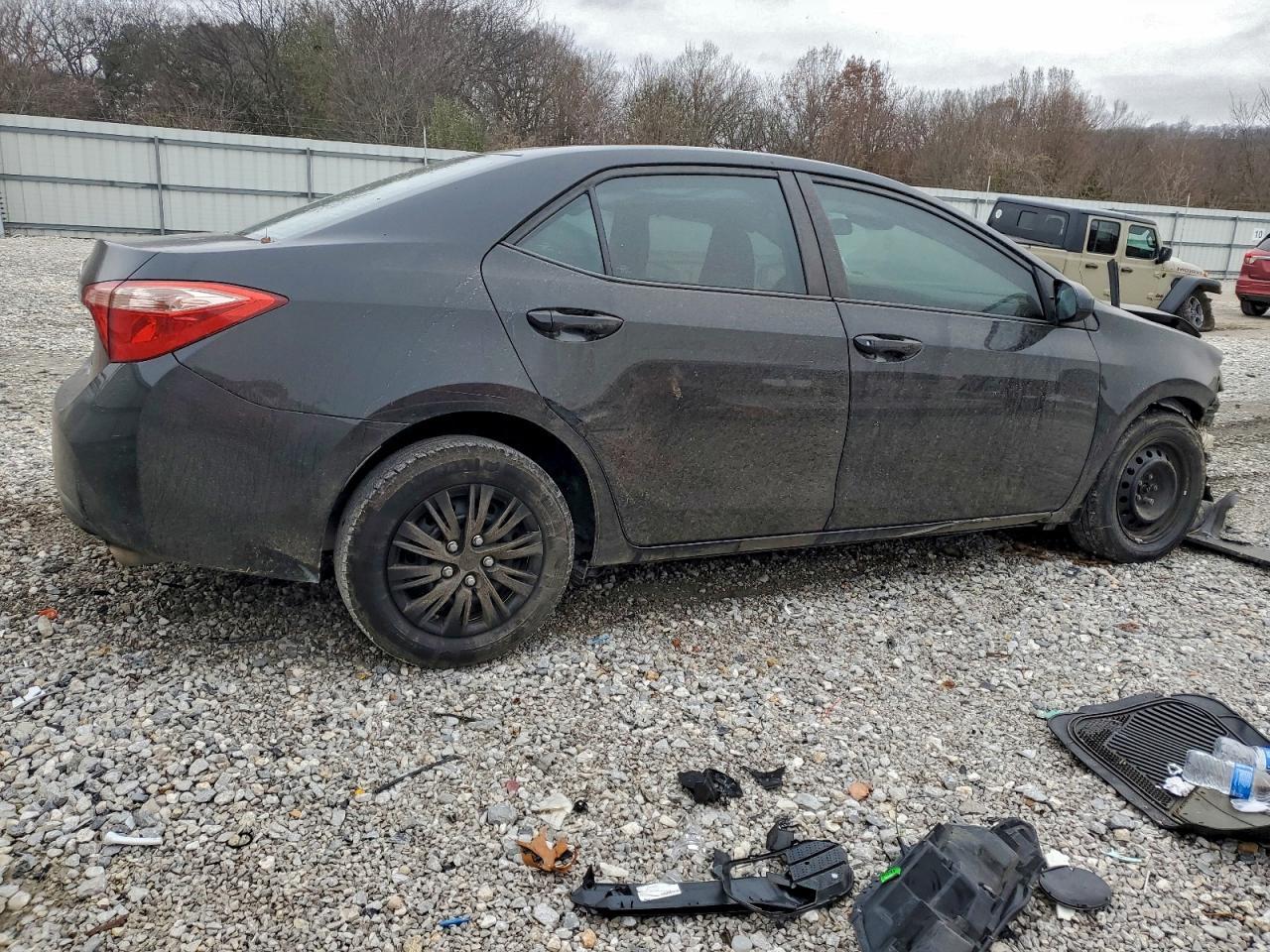 2018 Toyota Corolla L - Image 3