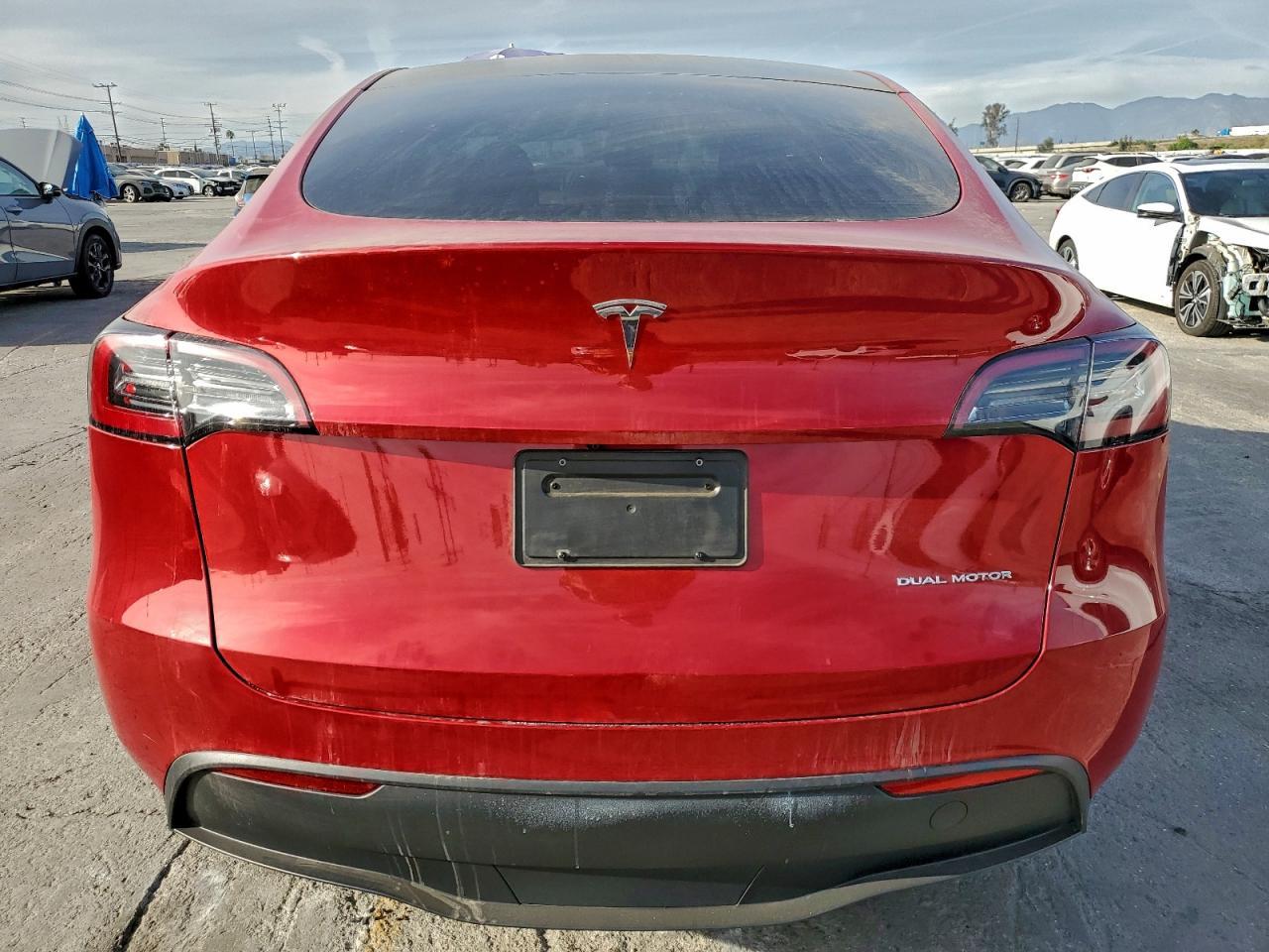 2023 Tesla Model Y - Image 6