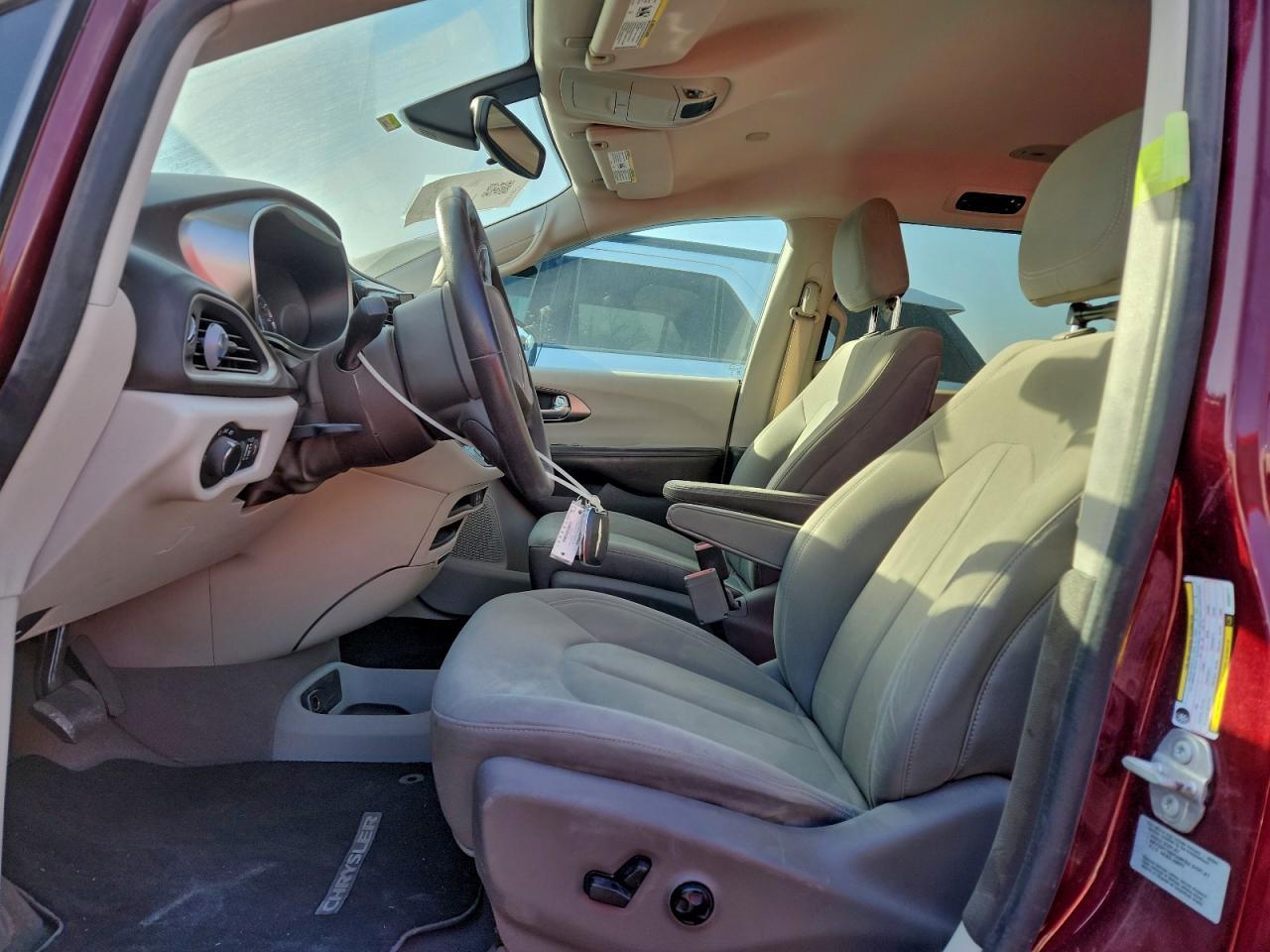 2017 Chrysler Pacifica Lx - Фото 7
