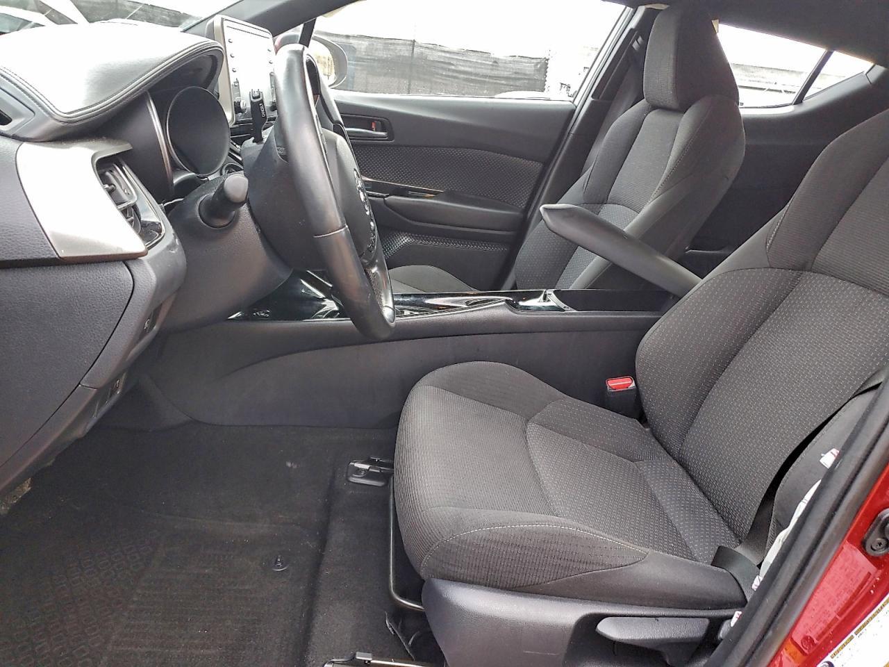 2019 Toyota C-Hr Xle - Фото 7