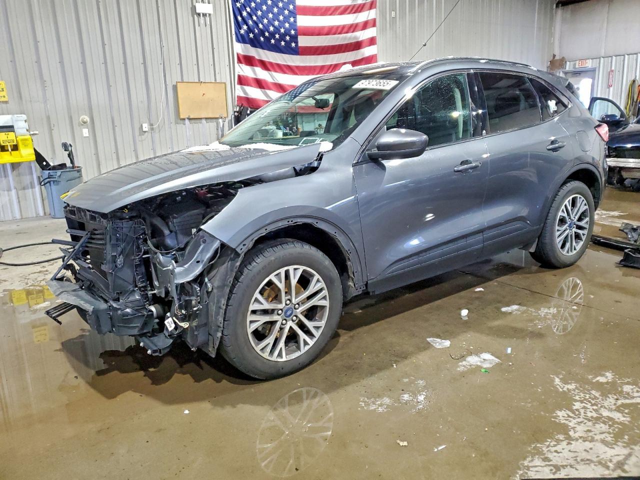 2022 Ford Escape Sel