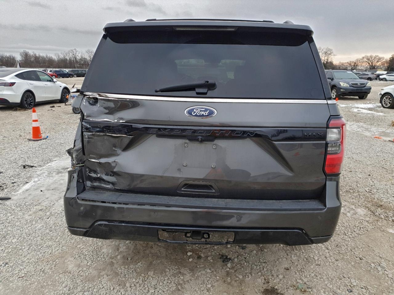 2020 Ford Expedition Max Limited - Image 6