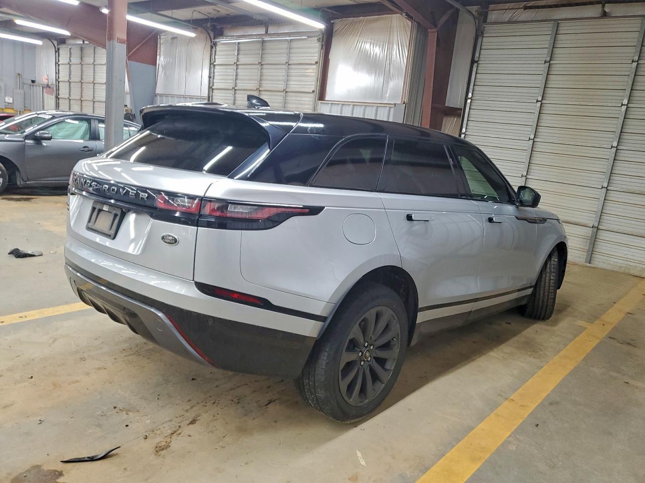2021 Land Rover Range Rover Velar R-Dynamic S - Фото 3