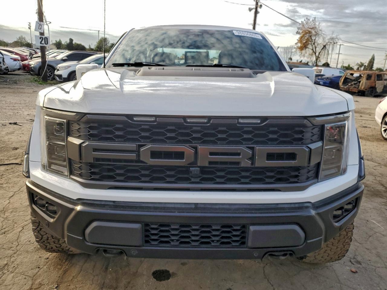 2023 Ford F150 Raptor - Фото 5