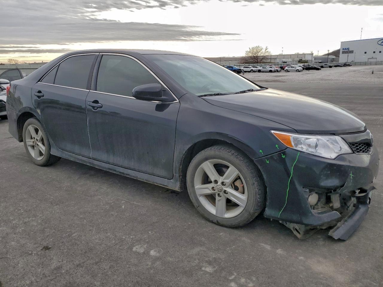 2012 Toyota Camry Se - Фото 4
