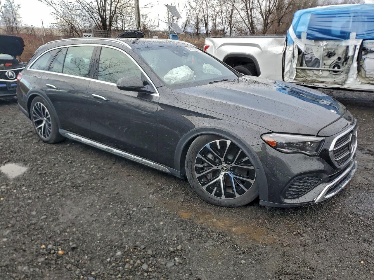 2024 Mercedes-Benz E 450 4M All Terrain - Image 4