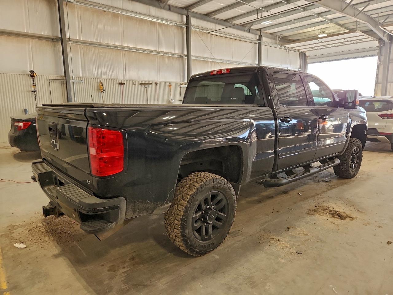 2016 Chevrolet Silverado K2500 Heavy Duty Lt - Image 3