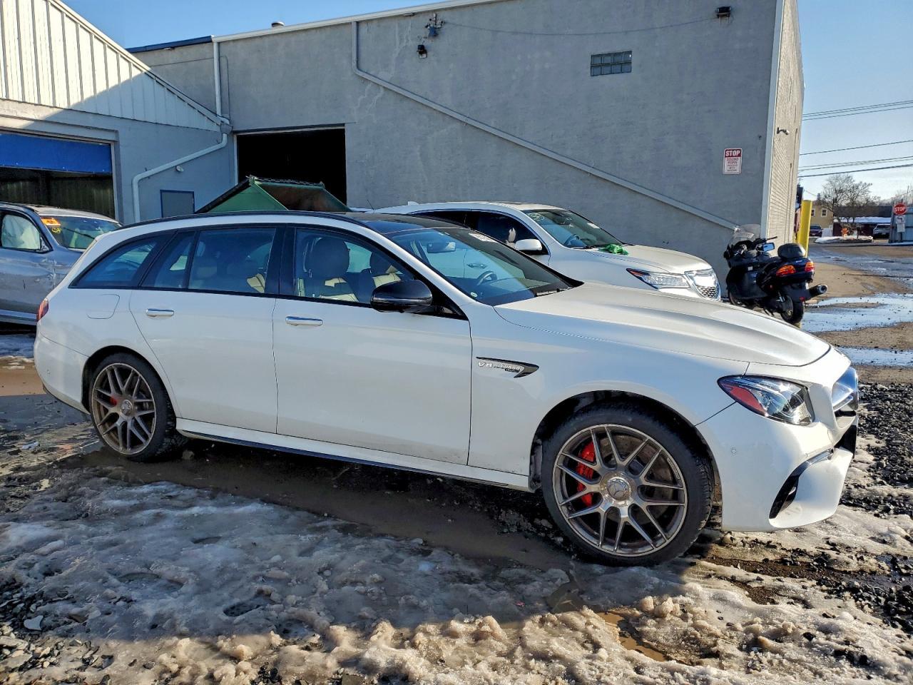 2019 Mercedes-Benz E 63 Amg-S 4Matic - Image 4