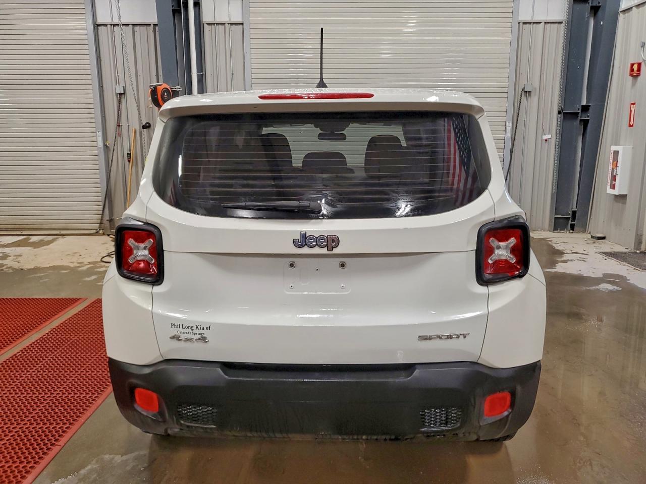 2016 Jeep Renegade Sport - Image 6