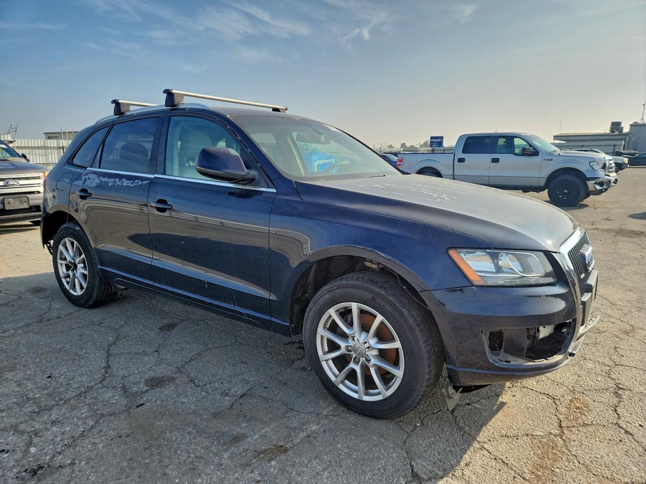 2011 Audi Q5 Premium - Image 4