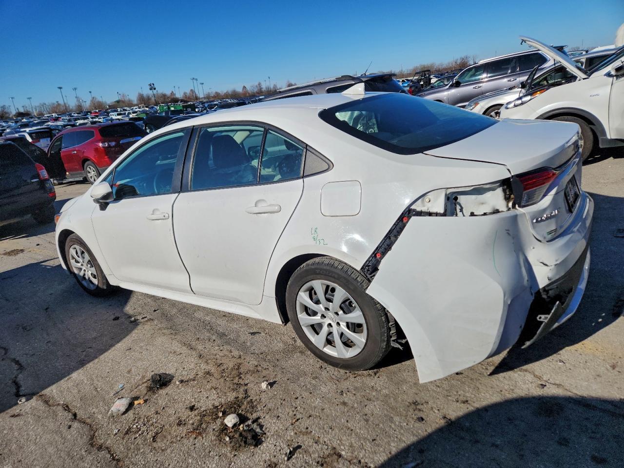 2022 Toyota Corolla Le - Фото 2