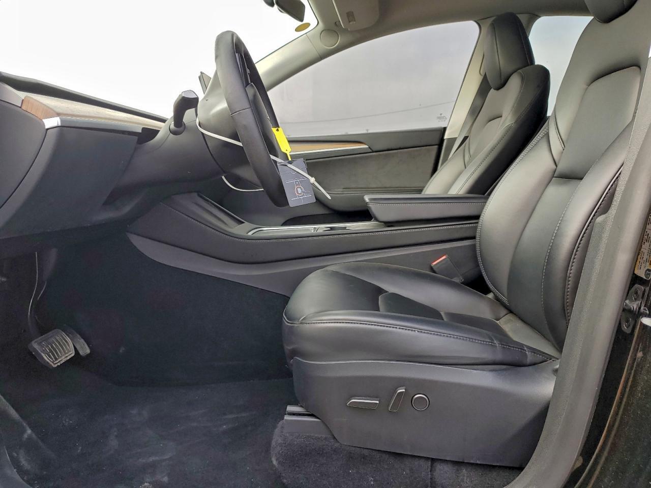 2023 Tesla Model Y - Фото 7