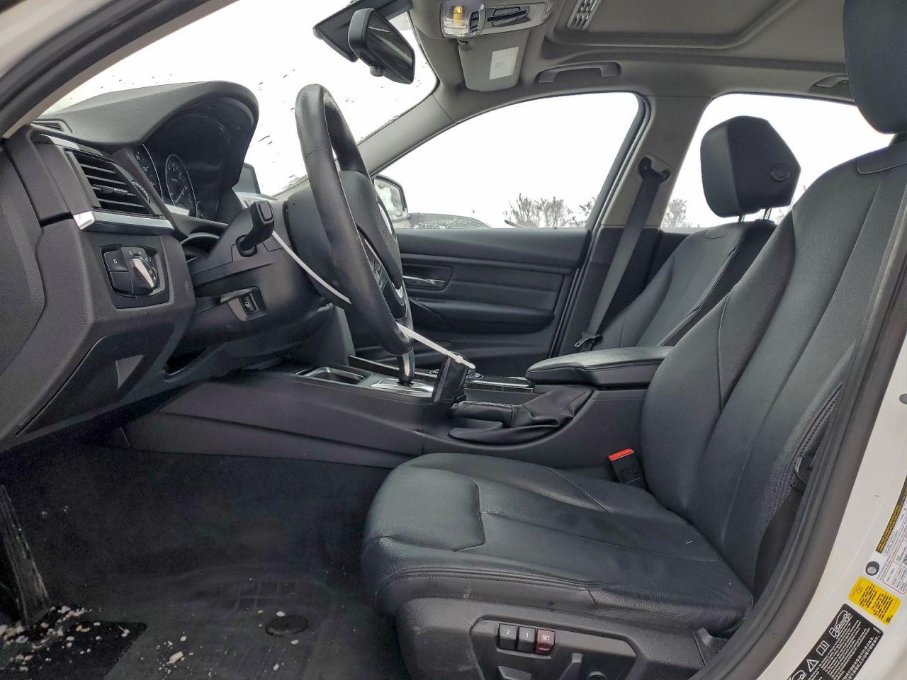 2015 BMW 328 Xi - Фото 7