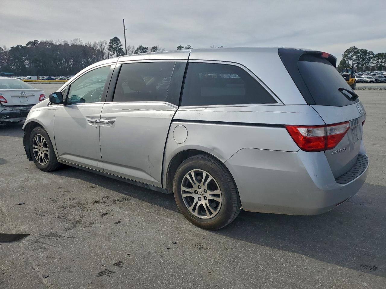 2012 Honda Odyssey Exl - Image 2