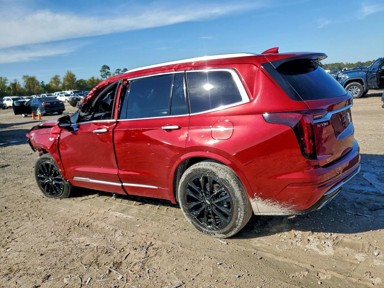 2023 Cadillac Xt6 Luxury - Фото 2