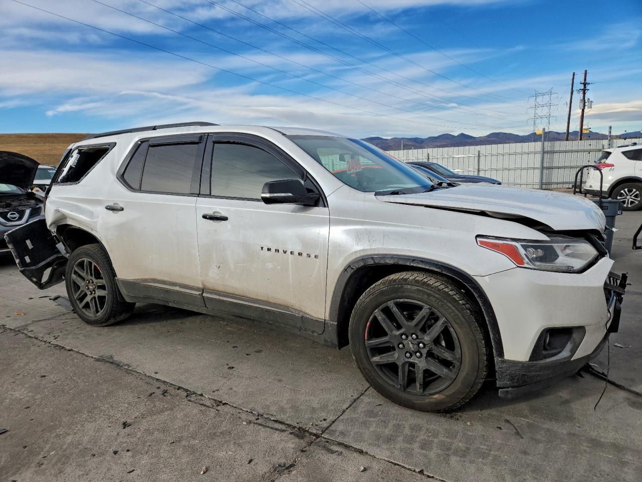 2018 Chevrolet Traverse Premier - Image 4
