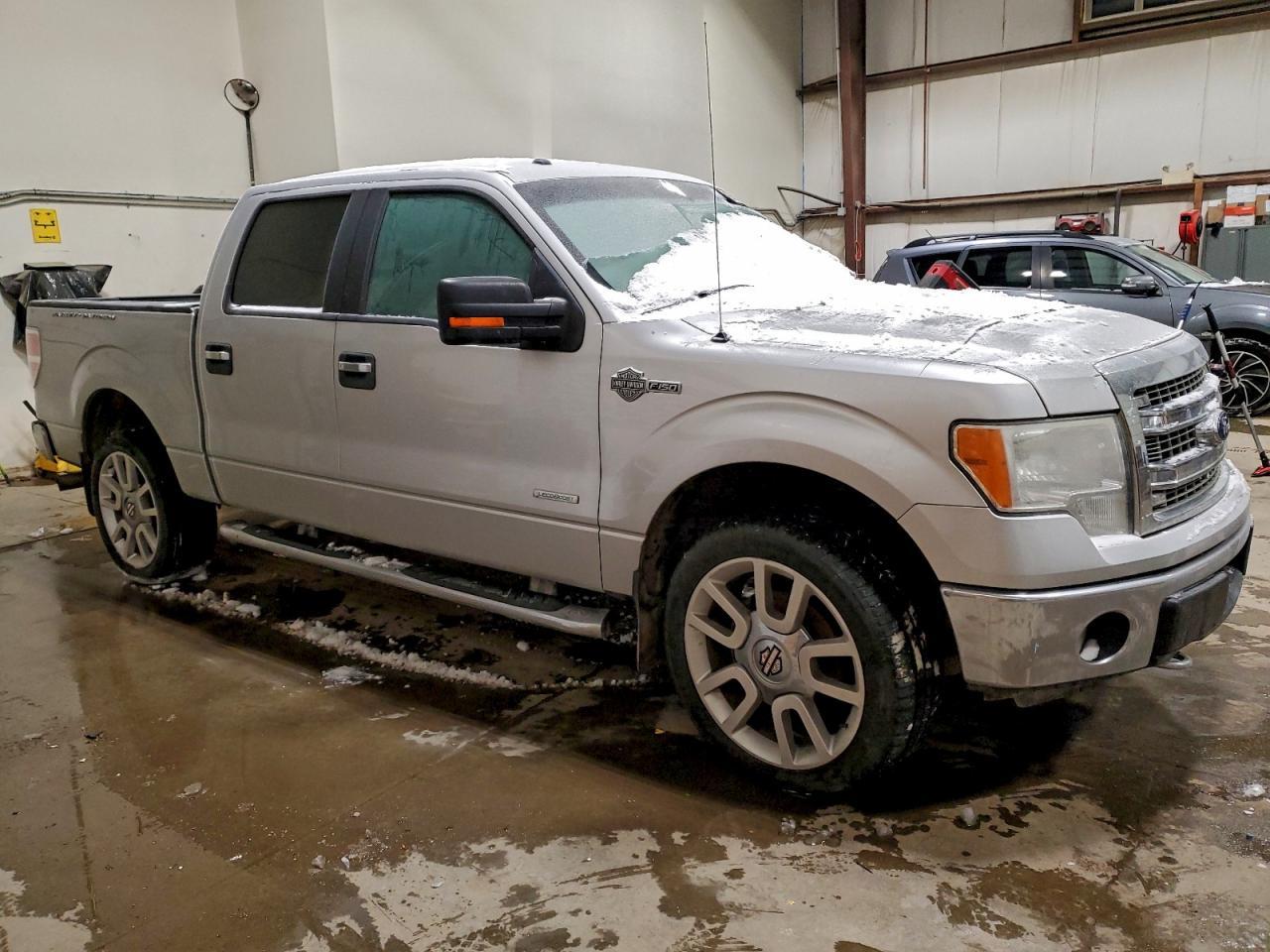 2013 Ford F150 Supercrew - Фото 4