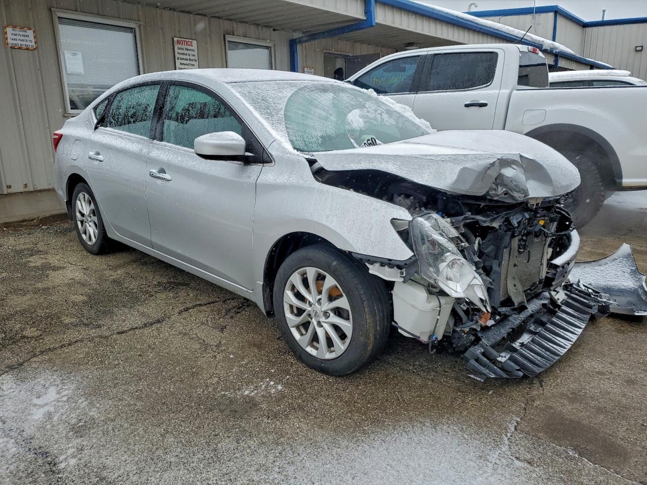 2019 Niss Sentra - Image 4