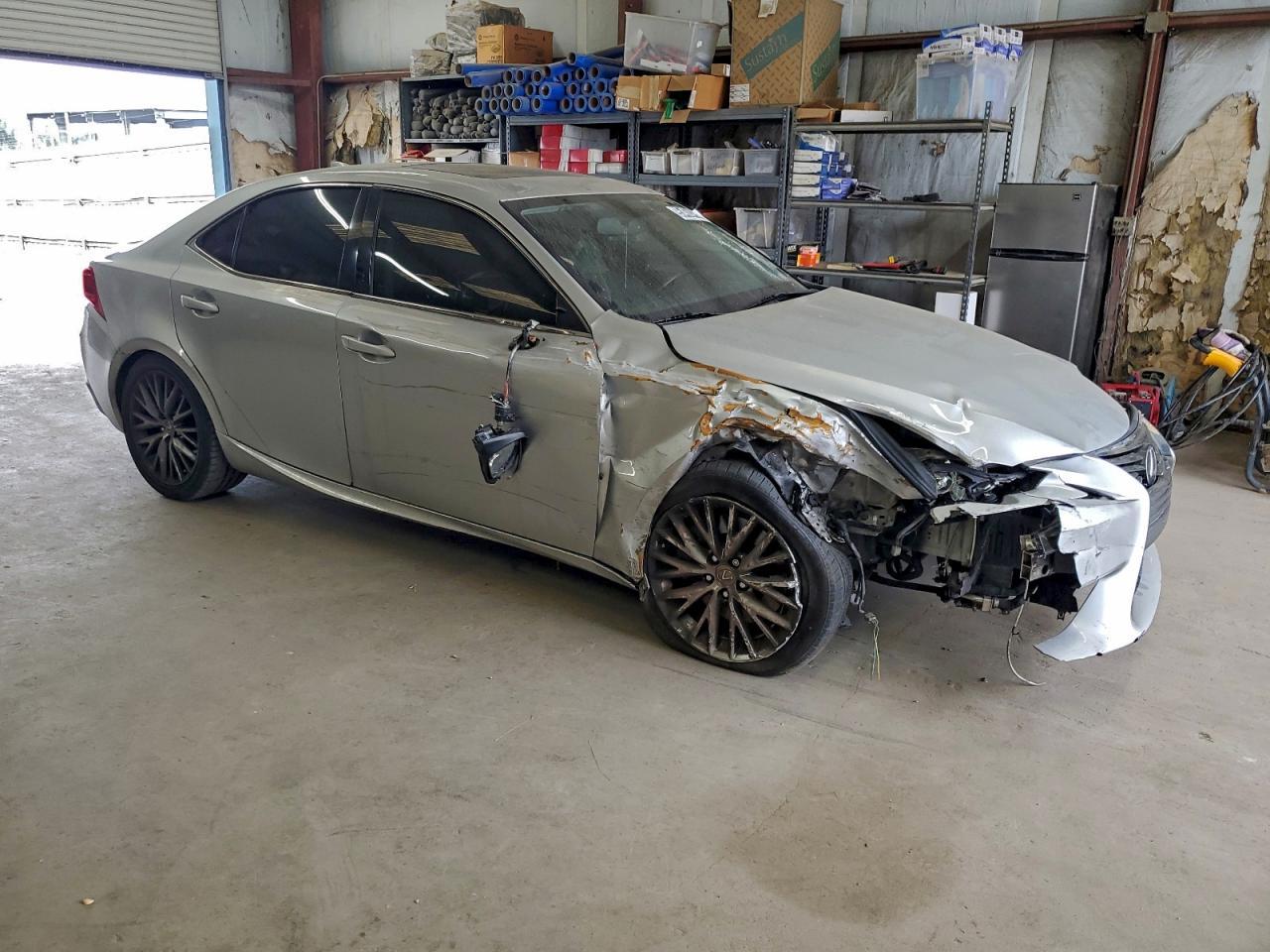 2016 Lexus Is 200T Base - Image 4