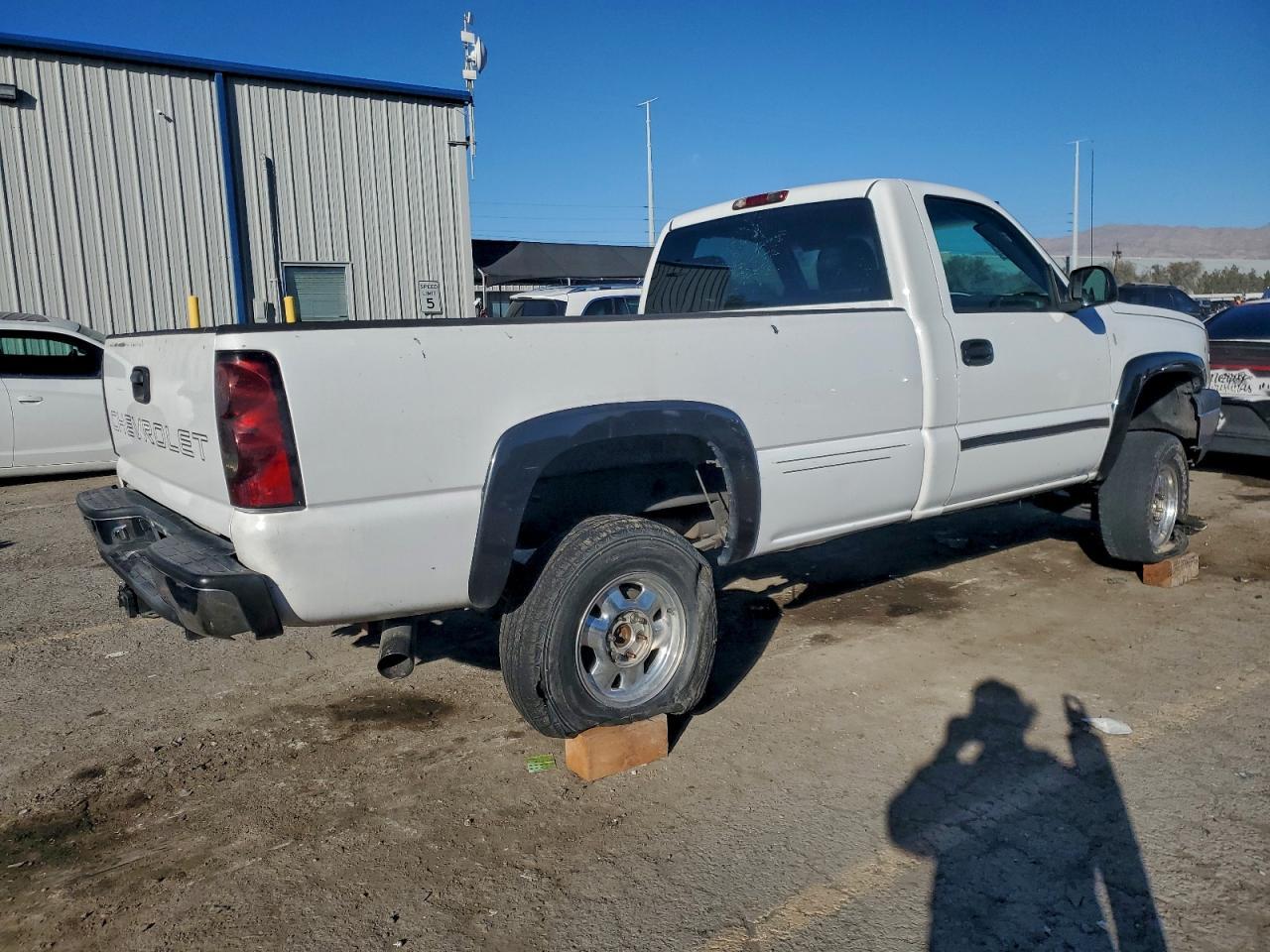 2006 Chevrolet Silverado C1500 - Фото 3