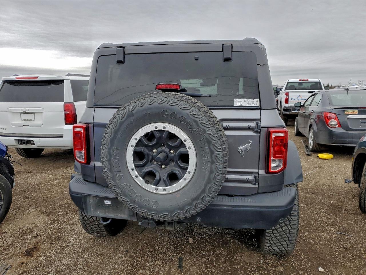 2023 Ford Bronco Base - Фото 6
