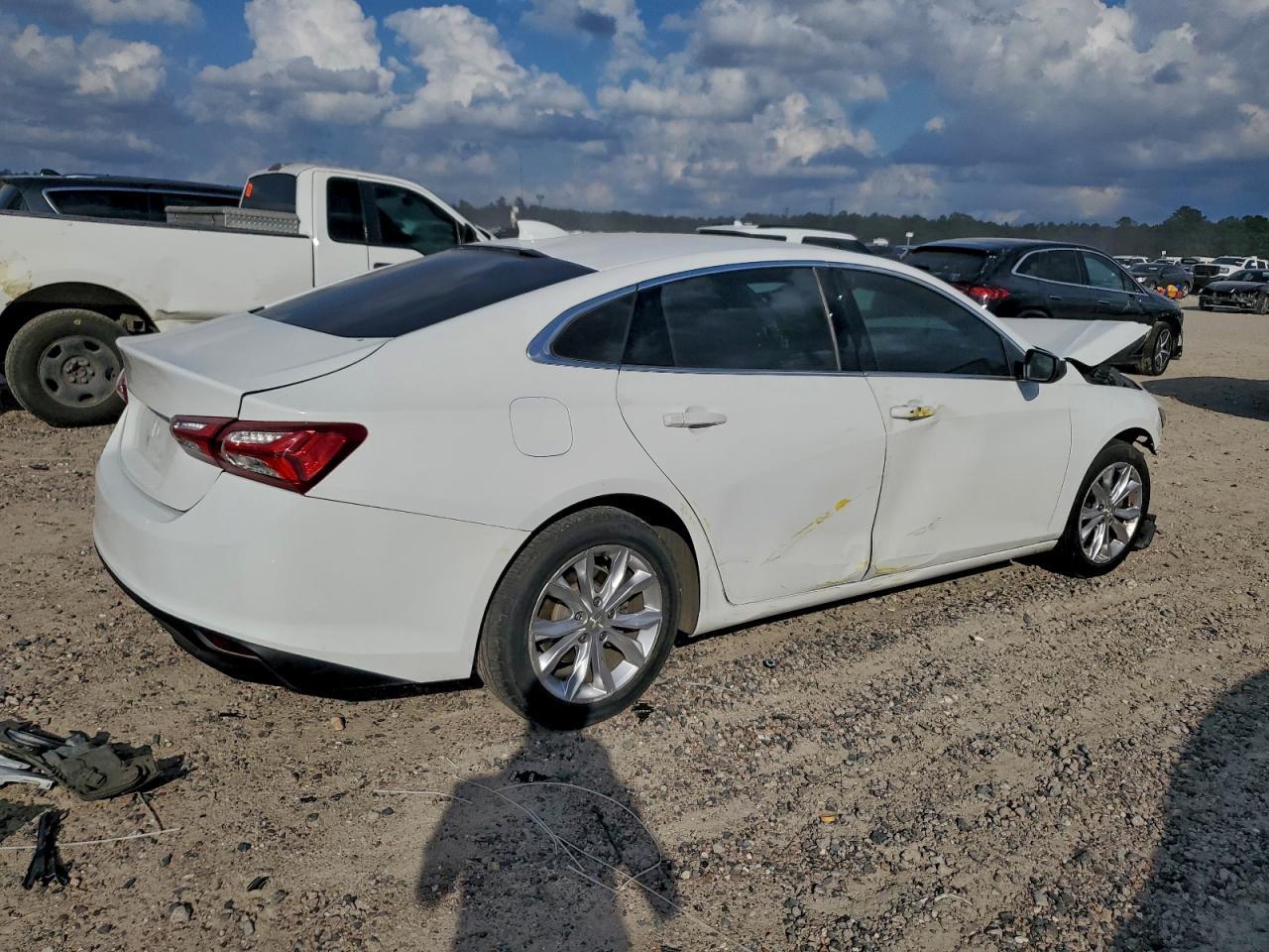 2020 Chevrolet Malibu Lt - Фото 3