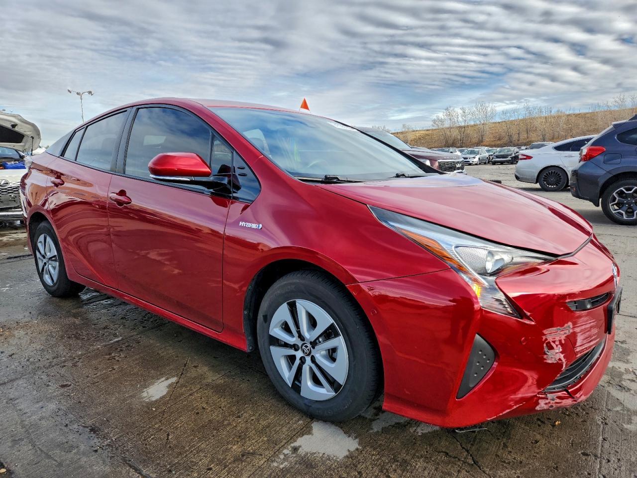 2018 Toyota Prius Two - Фото 4