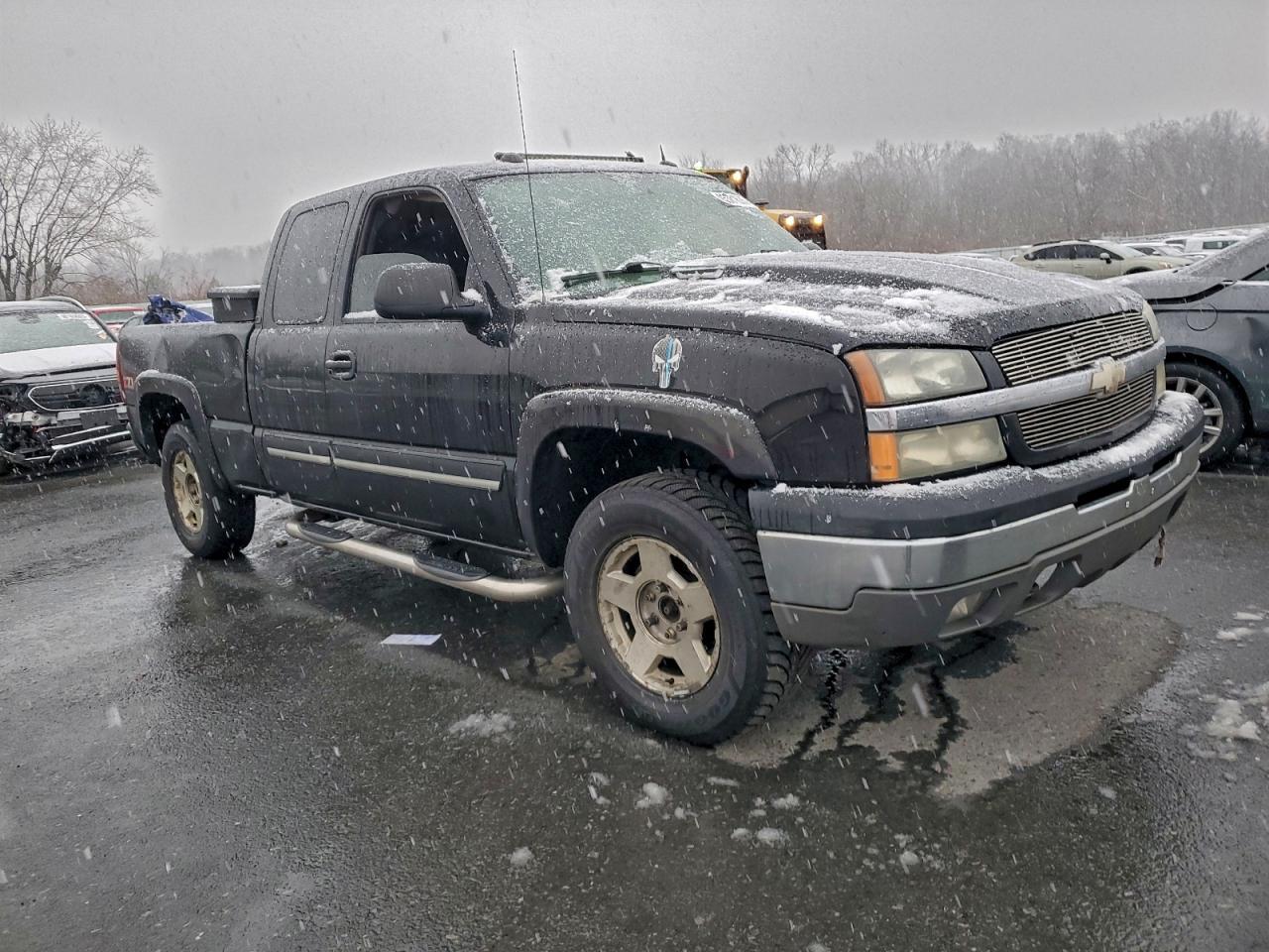 2004 Chevrolet Silverado K1500 - Image 4