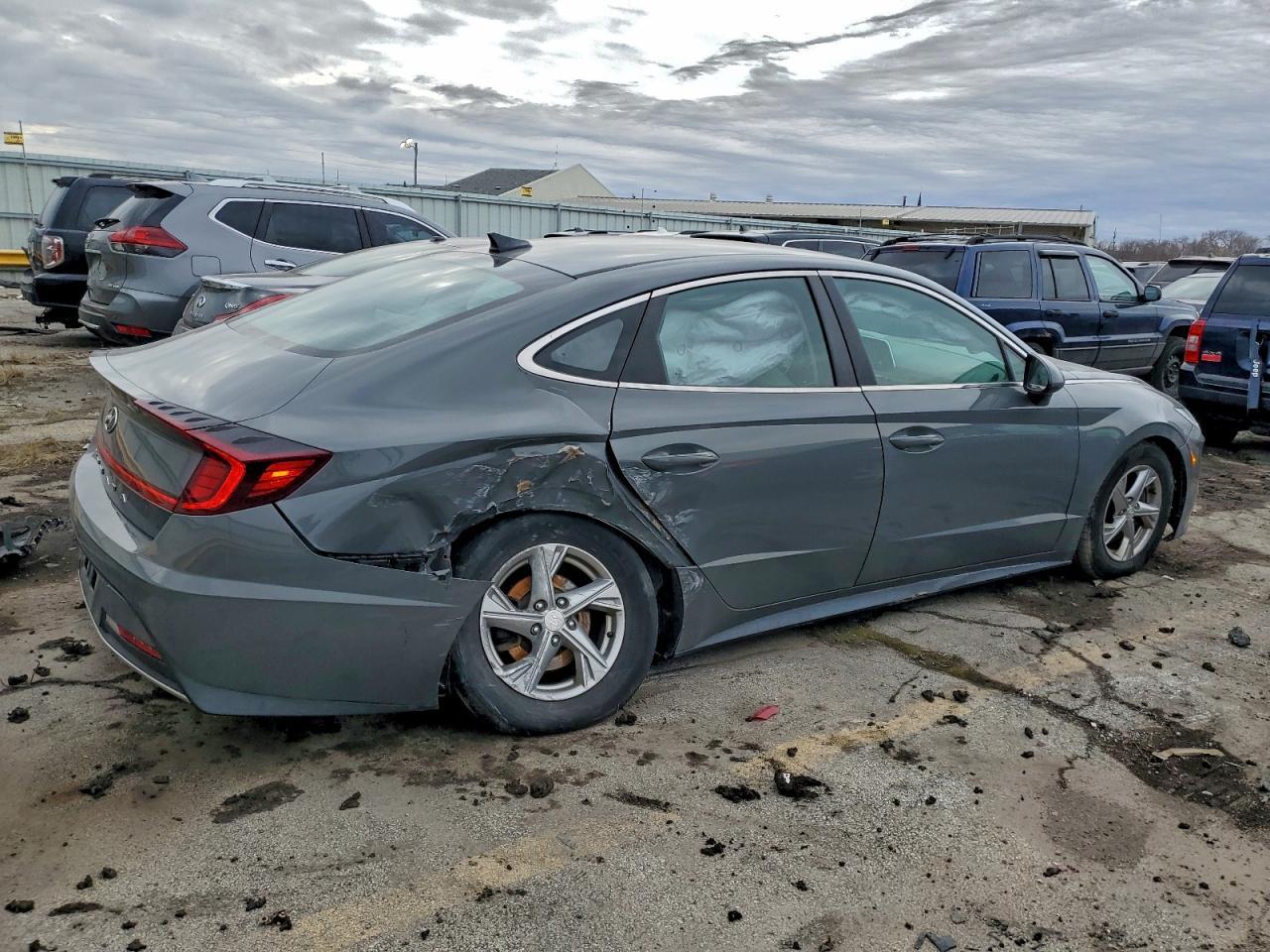 2021 Hyundai Sonata Se - Фото 3