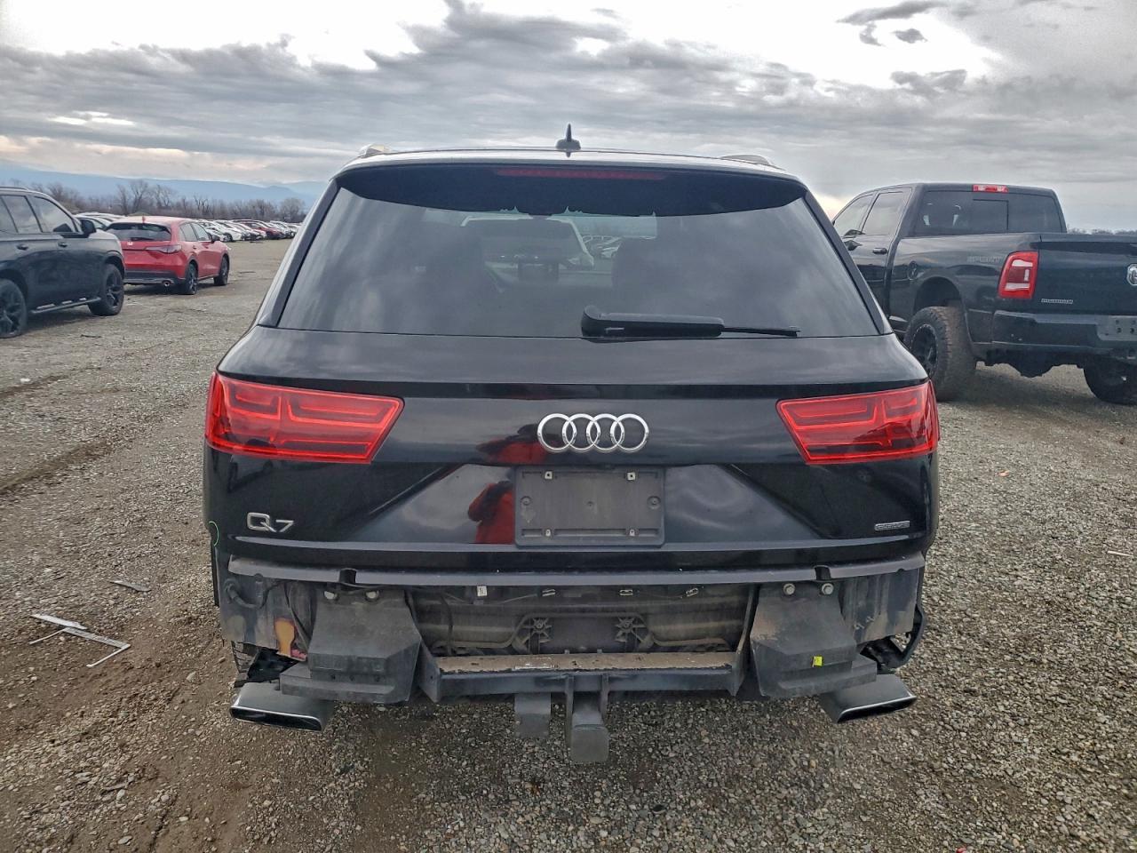 2018 Audi Q7 Premium - Image 6