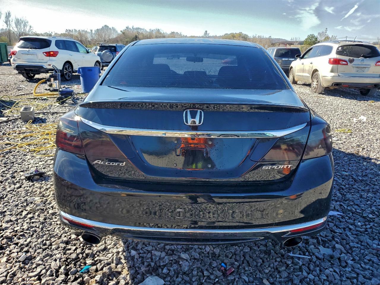 2017 Honda Accord Sport - Image 6