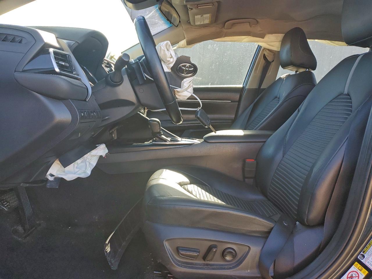 2018 Toyota Camry L - Фото 7