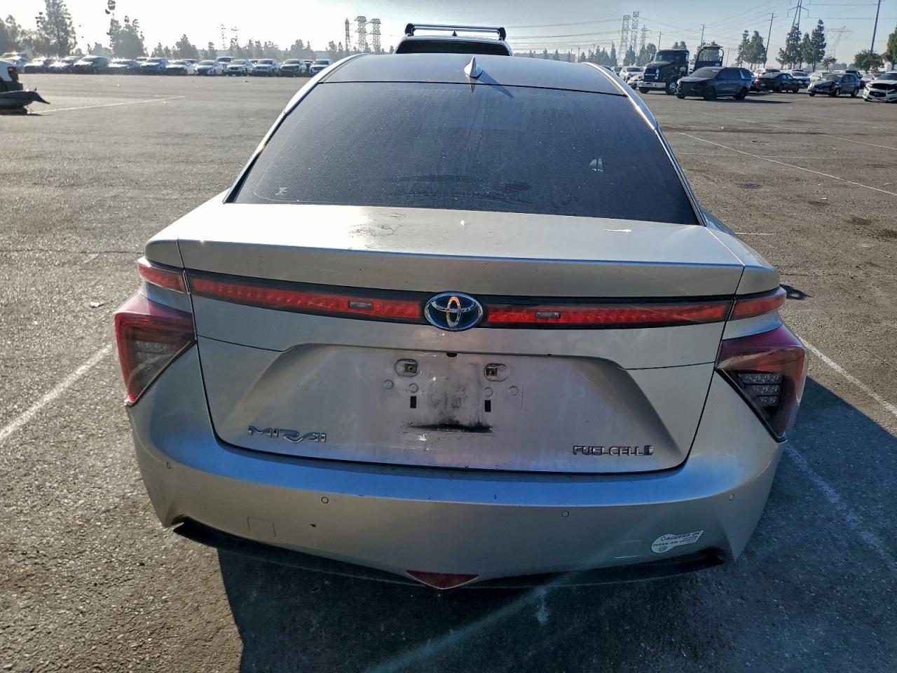 2016 Toyota Mirai - Фото 6