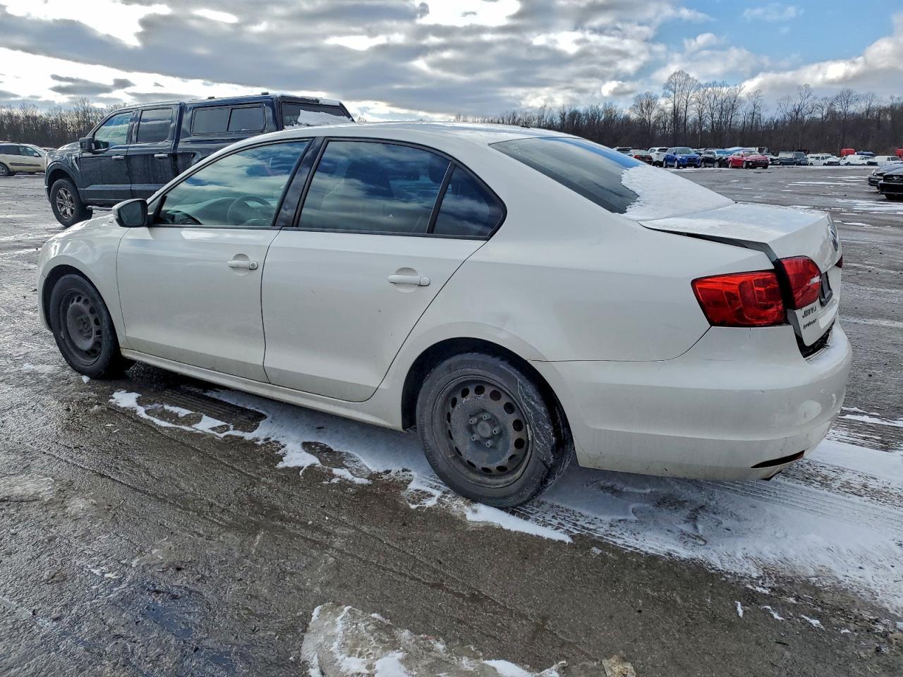 2011 Volkswagen Jetta Se - Фото 2
