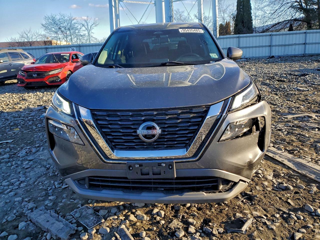 2022 Nissan Rogue Sv - Image 5