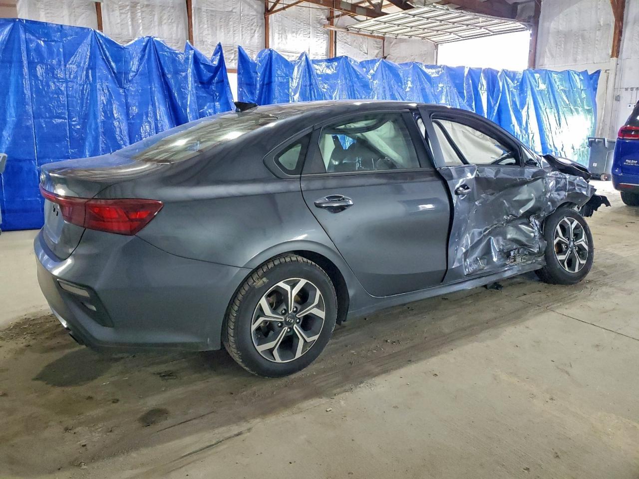 2020 Kia Forte Fe - Фото 3