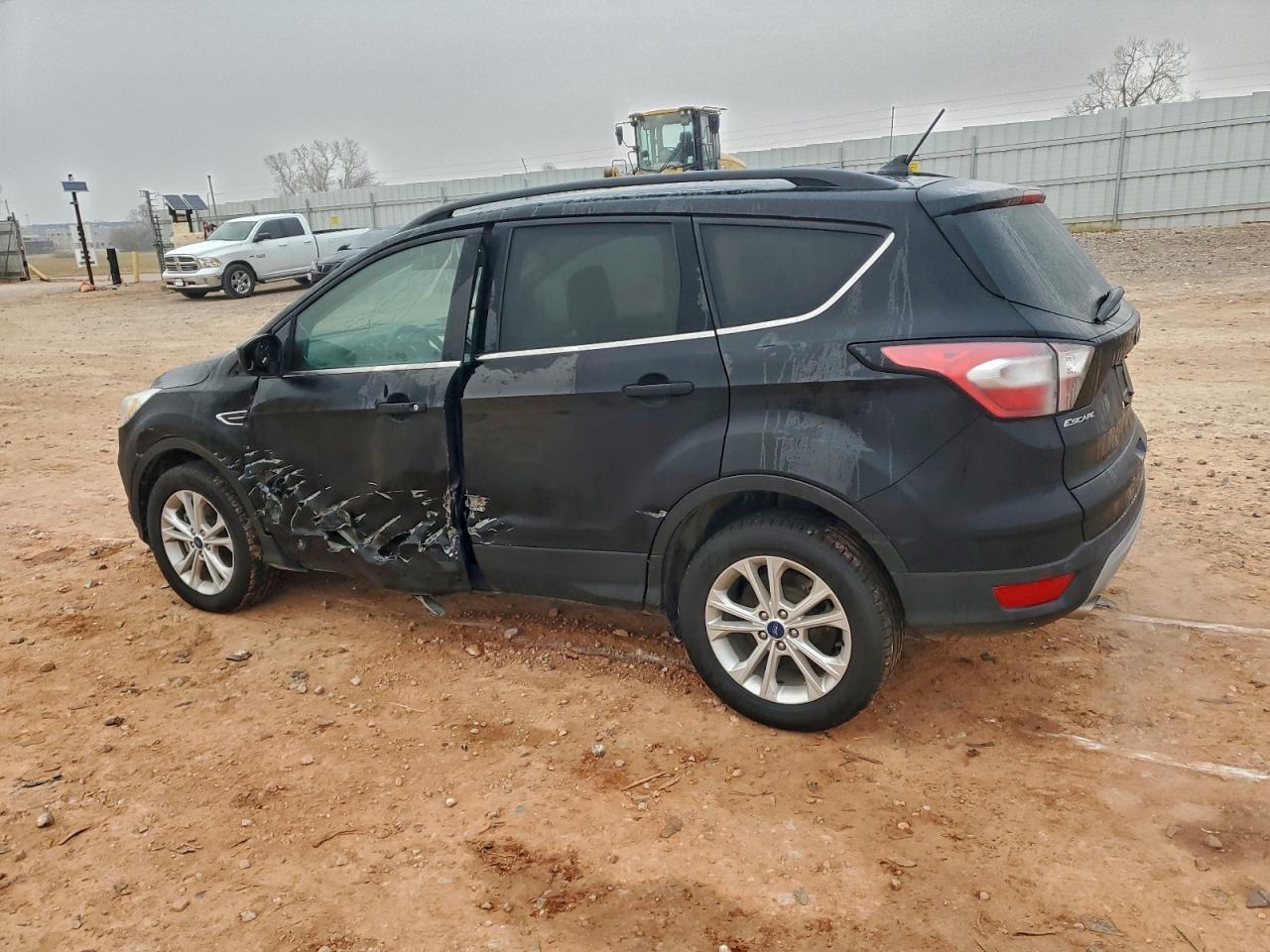 2018 Ford Escape Sel - Фото 2